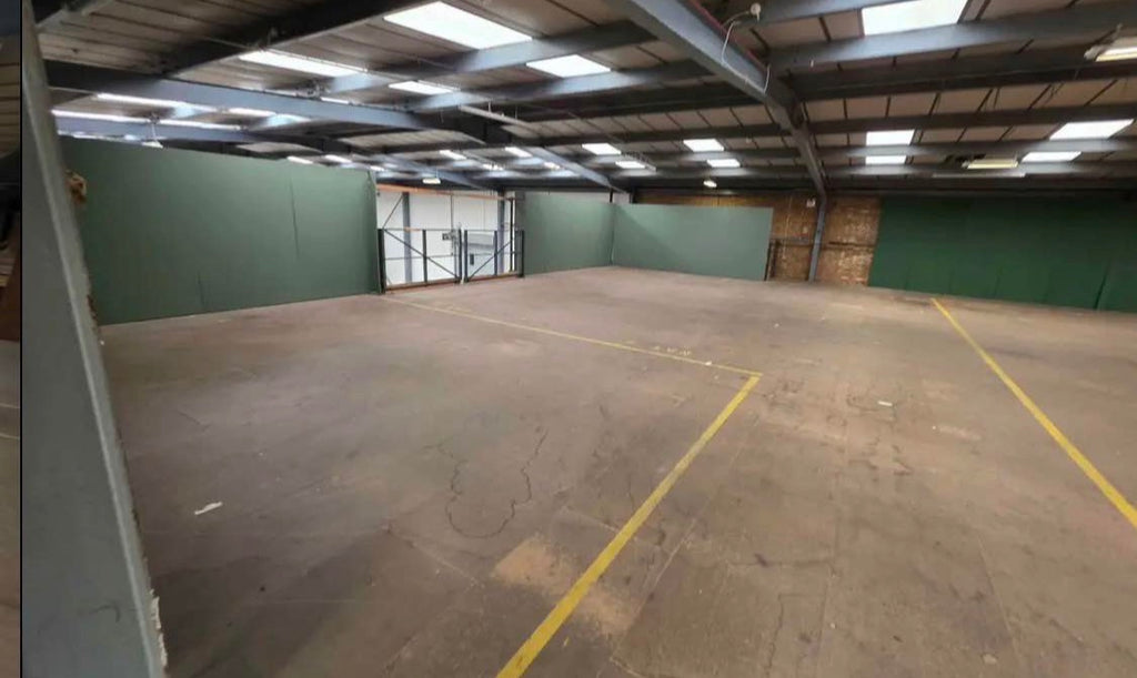 1,980m² Mezzanine Floor Package — 2 Floors, 4 Stairs, Handrail